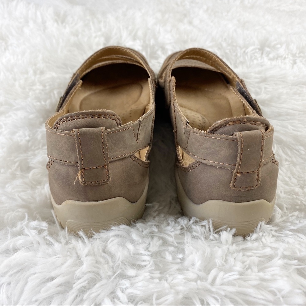 Earth Origins Remy MaryJane Style Suede leather Shoe 7M - Picture 3 of 8